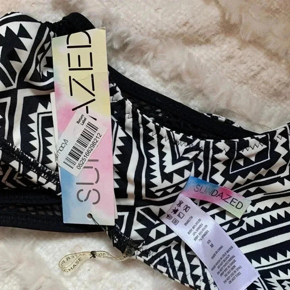 Sundazed bikini bras - Picture 8 of 9